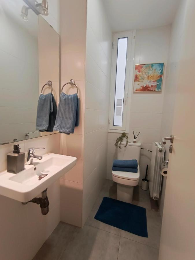 Private Rooms In Born Barcelona Buitenkant foto
